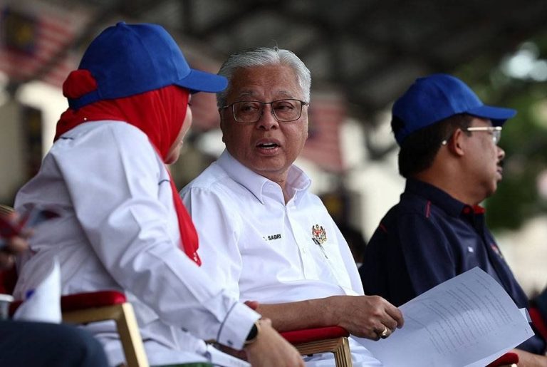 MT UMNO akan putuskan mahu berunding atau tidak dengan PAS  | Demi Sabah